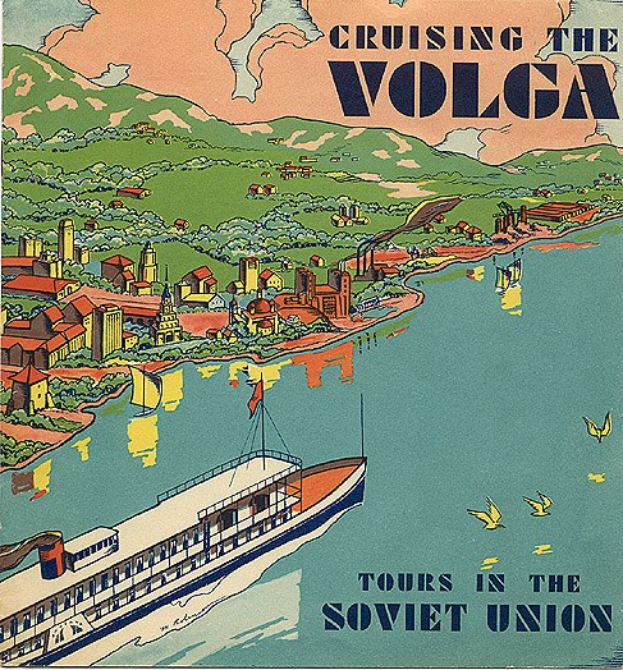 Plakat, das ein Boot auf dem Wolga-Fluss mit Gebäuden, Bäumen, Hügeln und fliegenden Vögeln zeigt, mit Text, der wahrscheinlich Reisen in die Sowjetunion bewirbt.