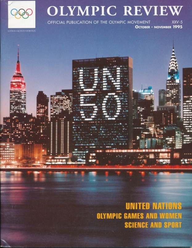 Titelbild des Buches "Olympic Review Official Publication of the Olympic Movement" mit einer Stadtansicht, Gebäuden, Lichtern und Wasser sowie Text, der "United Nations Olympic Games and Women Science and Sport" erwähnt.