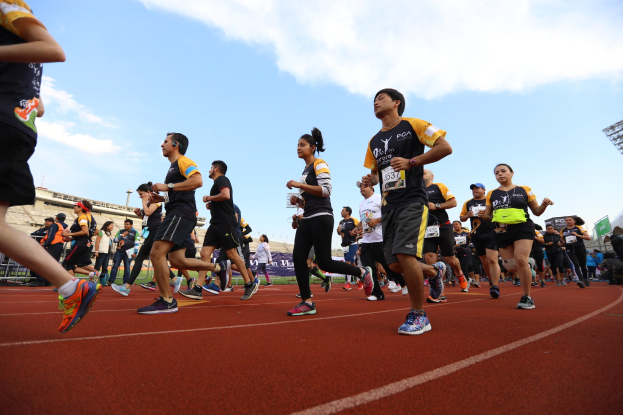 Alles über den gro├čen M├ächengladbach-Unternehmenslauf RUN & FUN 2026: Das Team gewinnt!
