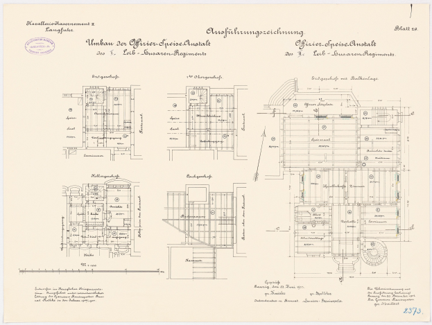 Schwarz-weißer Architekturgrundriss des ehemaligen Bundeskanzleramts in der Bundesrepublik Deutschland, der detaillierte Aufbau- und Strukturelemente zeigt.