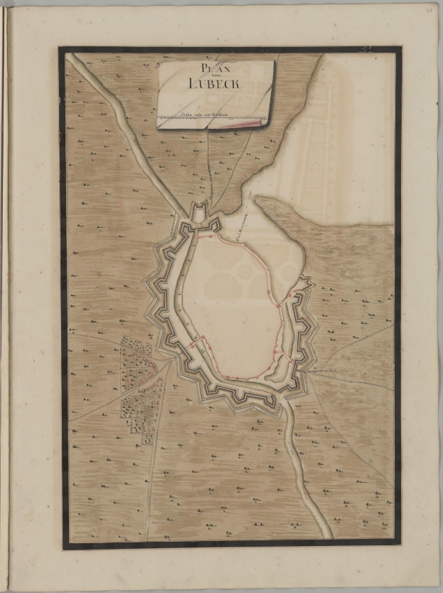 Ein abgenutztes Buch mit einer detaillierten Karte von Lübeck, Deutschland, das Straßen, Gebäude und Sehenswürdigkeiten neben historischen und kulturellen Details zeigt.